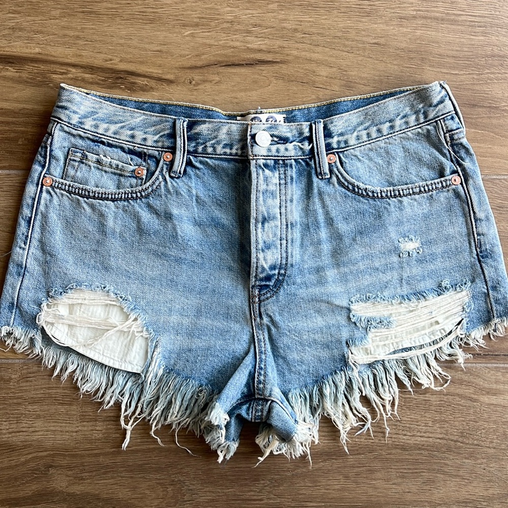 We The Free Light Blue Distressed Denim Jean Shorts